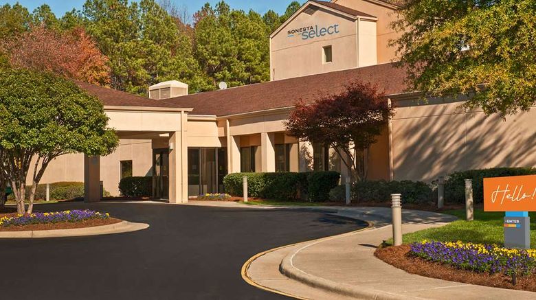 Sonesta Select Raleigh Durham Airport Exterior. Images powered by <a href="https://iceportal.shijigroup.com" target="_blank" rel="noopener">Ice Portal</a>.