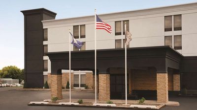 Comfort Inn & Suites Syracuse N. Airport