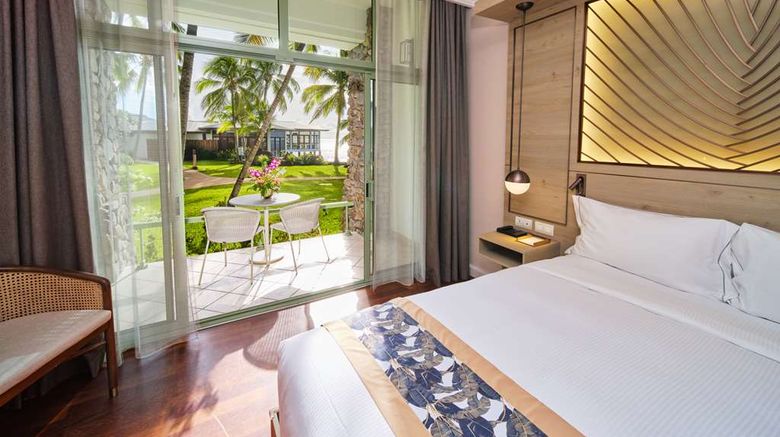 <b>Hilton Tahiti Resort Room</b>. Images powered by <a href="https://iceportal.shijigroup.com/" title="IcePortal" target="_blank">IcePortal</a>.