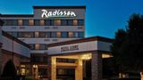 Radisson Hotel Freehold Exterior