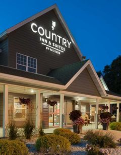 Country Inn & Suites Decorah