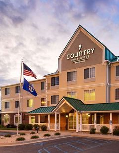 Country Inn & Suites Big Rapids