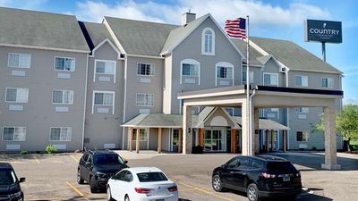 Country Inn & Suites Owatonna