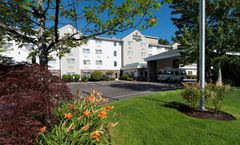 Country Inn & Suites Portland