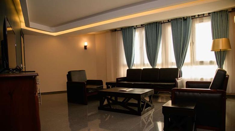 <b>Best Western Plus Soaho Douala Airport Suite</b>. Images powered by <a href="https://iceportal.shijigroup.com/" title="IcePortal" target="_blank">IcePortal</a>.