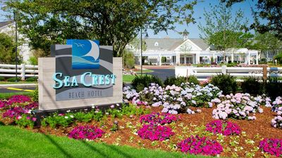 Sea Crest Oceanfront Resort