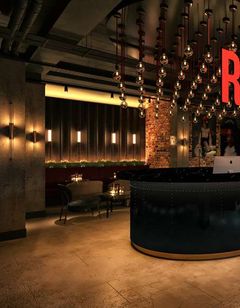 Radisson Red London Gatwick Airport
