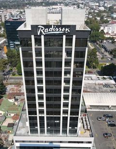 Radisson Hotel & Suites Guatemala City
