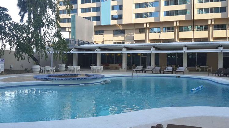 Radisson Hotel Trinidad Pool