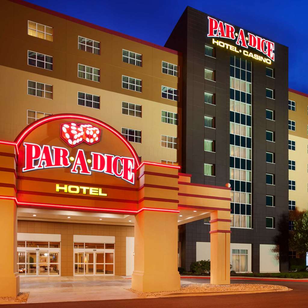 Par-A-Dice Hotel & Casino- First Class East Peoria, IL Hotels- GDS ...