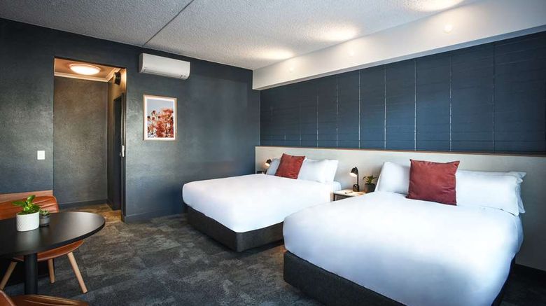 <b>HotelMOTEL Room</b>. Images powered by <a href="https://iceportal.shijigroup.com/" title="IcePortal" target="_blank">IcePortal</a>.