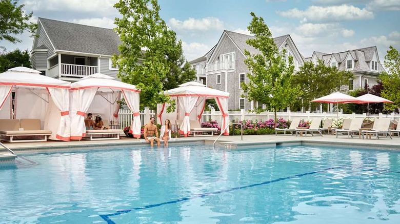 <b>The Harbor View Hotel Pool</b>. Images powered by <a href="https://iceportal.shijigroup.com/" title="IcePortal" target="_blank">IcePortal</a>.
