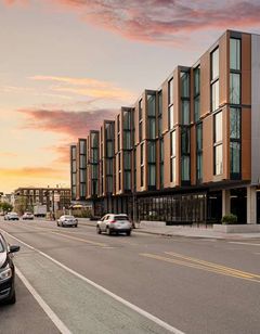 Cambria Hotel Boston Somerville