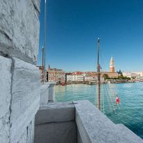 Hotel Monaco & Grand Canal