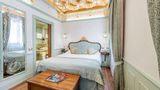 <b>Hotel Monaco & Grand Canal Room</b>. Images powered by <a href="https://iceportal.shijigroup.com/" title="IcePortal" target="_blank">IcePortal</a>.
