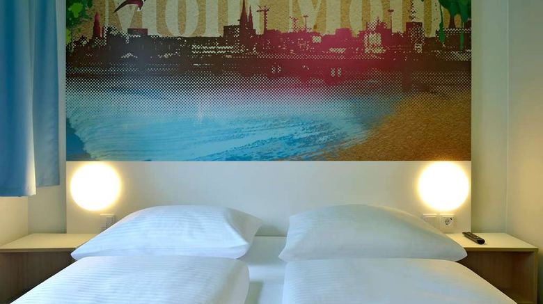 <b>B&B Hotel Hamburg-Wandsbek Room</b>. Images powered by <a href="https://iceportal.shijigroup.com/" title="IcePortal" target="_blank">IcePortal</a>.