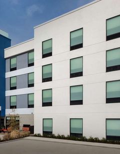 Home2 Stes by Hilton Kenner New Orleans