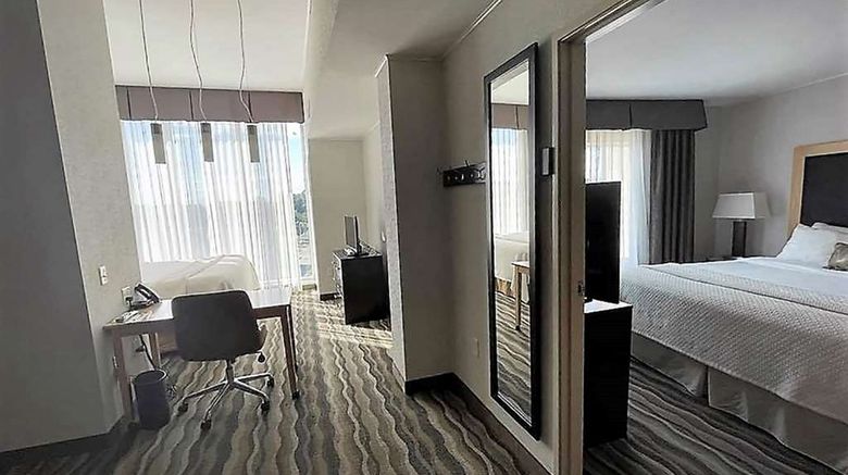 <b>Wyndham Avon Room</b>. Images powered by <a href="https://iceportal.shijigroup.com/" title="IcePortal" target="_blank">IcePortal</a>.