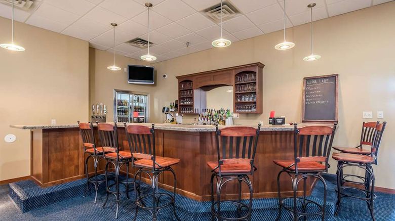 <b>Econo Lodge Restaurant</b>. Images powered by <a href="https://iceportal.shijigroup.com/" title="IcePortal" target="_blank">IcePortal</a>.