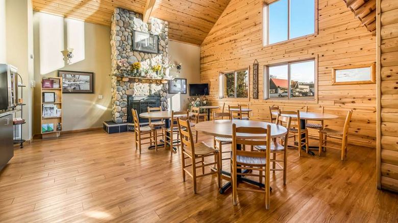 <b>Econo Lodge Restaurant</b>. Images powered by <a href="https://iceportal.shijigroup.com/" title="IcePortal" target="_blank">IcePortal</a>.