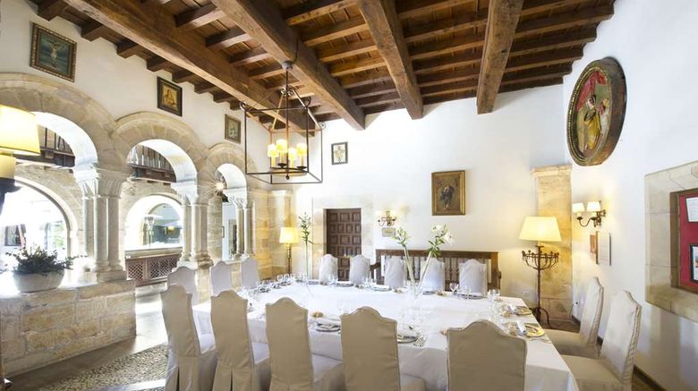 <b>Parador de Cangas de Onis Other</b>. Images powered by <a href="https://iceportal.shijigroup.com/" title="IcePortal" target="_blank">IcePortal</a>.