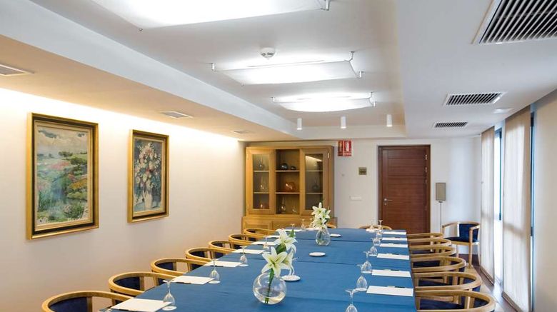 <b>Parador de Mojacar Meeting</b>. Images powered by <a href="https://iceportal.shijigroup.com/" title="IcePortal" target="_blank">IcePortal</a>.