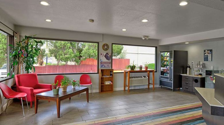<b>Studio 6 Grand Junction CO Lobby</b>. Images powered by <a href="https://iceportal.shijigroup.com/" title="IcePortal" target="_blank">IcePortal</a>.
