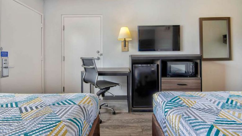 <b>Motel 6 Jonesboro AR Room</b>. Images powered by <a href="https://iceportal.shijigroup.com/" title="IcePortal" target="_blank">IcePortal</a>.