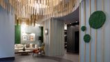 <b>Bucharest Central Lobby</b>. Images powered by <a href="https://iceportal.shijigroup.com/" title="IcePortal" target="_blank">IcePortal</a>.