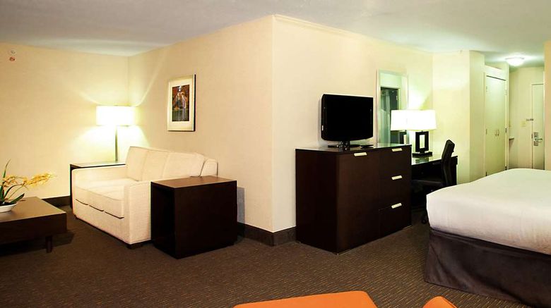 <b>17 West Hotel, Ascend Hotel Collection Room</b>. Images powered by <a href=https://www.travelagewest.com/Hotels/Tulsa-OK/