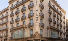 Hotel Midmost