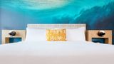 Waikiki Beachcomber by Outrigger Room