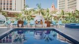 Waikiki Beachcomber by Outrigger Pool