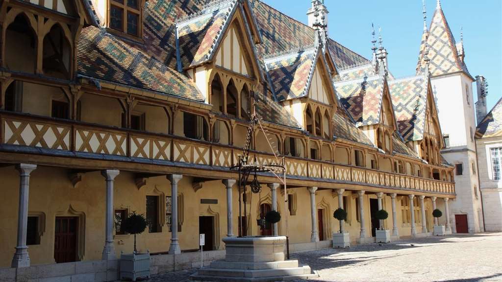 Le Central Boutique Hotel Beaune Photos Videos Beaune France