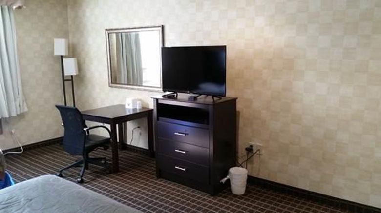 <b>Americas Best Value Inn Room</b>. Images powered by <a href=https://www.travelagewest.com/Hotels/Foxboro-MA/