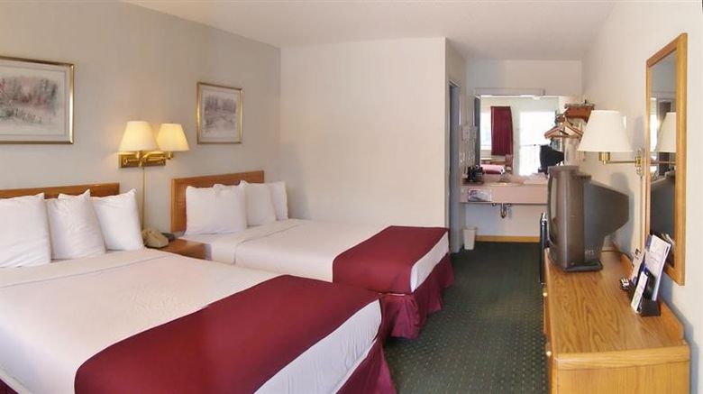 <b>Americas Best Value Inn St Ignace Room</b>. Images powered by <a href="https://iceportal.shijigroup.com/" title="IcePortal" target="_blank">IcePortal</a>.