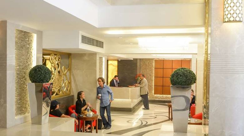 <b>Golden Tulip Hotel Flamenco Cairo Lobby</b>. Images powered by <a href="https://iceportal.shijigroup.com/" title="IcePortal" target="_blank">IcePortal</a>.