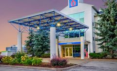 Motel 6 Burlington Hamilton