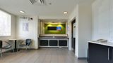 Studio 6 Toronto - Mississauga Lobby