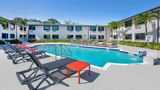 Motel 6 Ft Lauderdale Pool