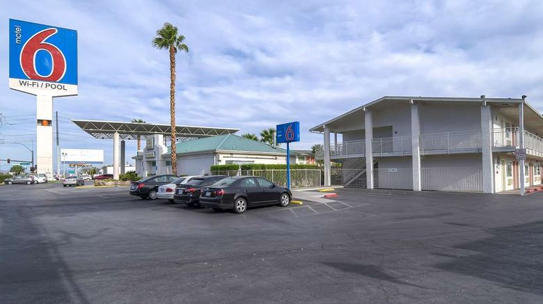 <b>Motel 6 Tropicana Exterior</b>. Images powered by <a href="https://iceportal.shijigroup.com/" title="IcePortal" target="_blank">IcePortal</a>.