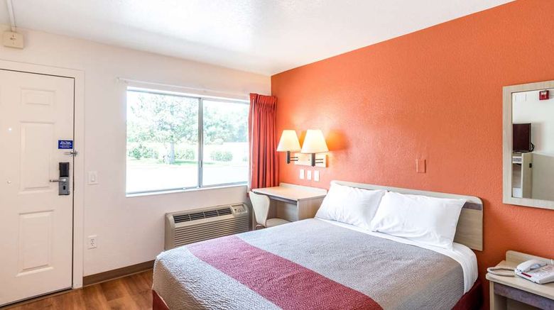 <b>Motel 6 Redding Central Room</b>. Images powered by <a href="https://iceportal.shijigroup.com/" title="IcePortal" target="_blank">IcePortal</a>.