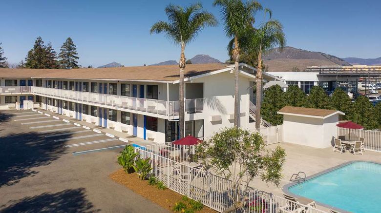 Motel 6 San Luis Obispo North Exterior. Images powered by <a href="https://iceportal.shijigroup.com" target="_blank" rel="noopener">Ice Portal</a>.