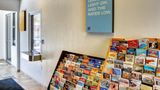 Motel 6 Santa Fe Lobby