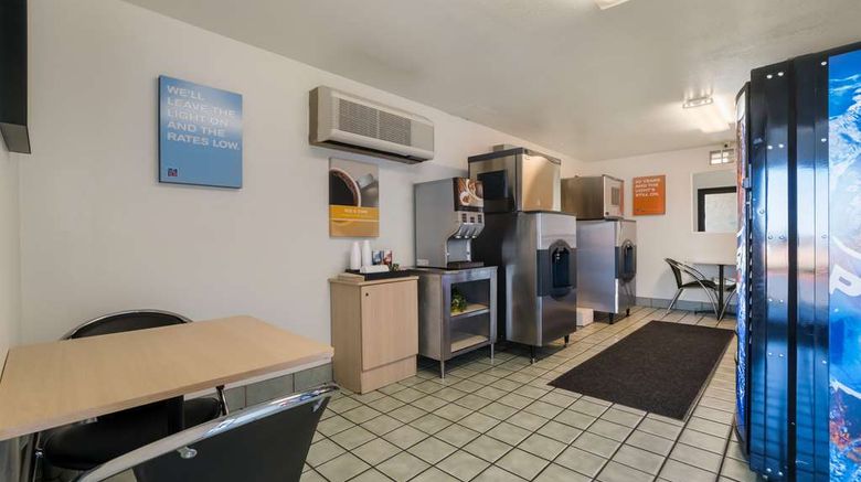 <b>Motel 6 Grand Junction Restaurant</b>. Images powered by <a href="https://iceportal.shijigroup.com/" title="IcePortal" target="_blank">IcePortal</a>.