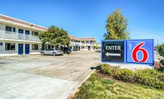 Motel 6 Redding North