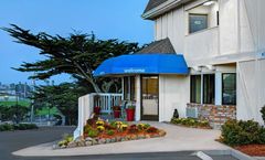 Motel 6 Monterey Marina