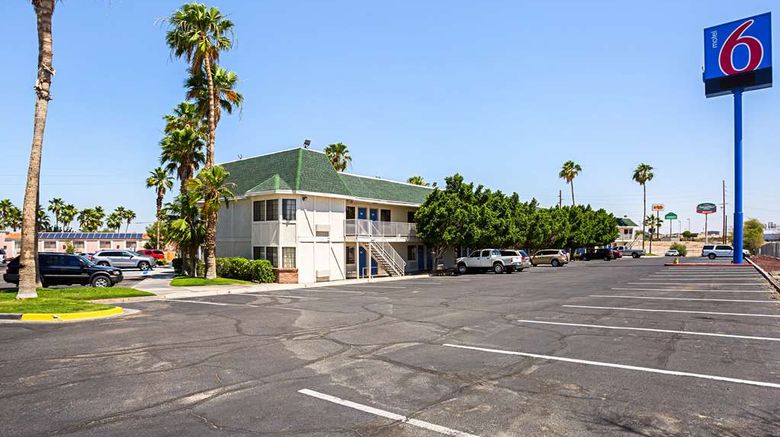 Motel 6 Yuma East Exterior. Images powered by <a href="https://iceportal.shijigroup.com" target="_blank" rel="noopener">Ice Portal</a>.