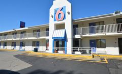 Motel 6 Springfield Chicopee