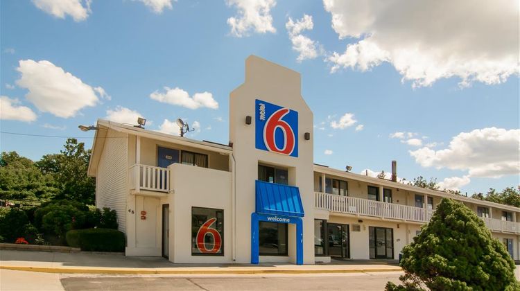 Motel 6 Leominster Exterior